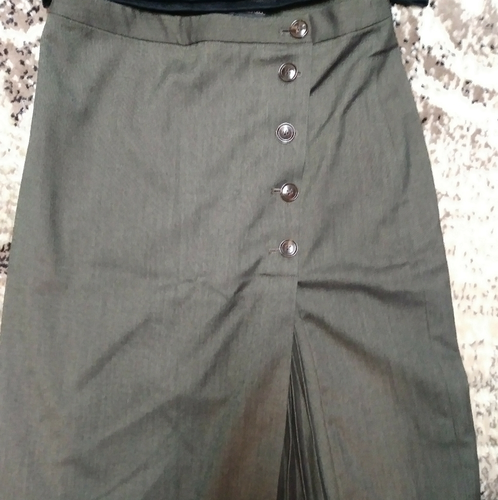 Banana Republic Skirt with FREE blouse